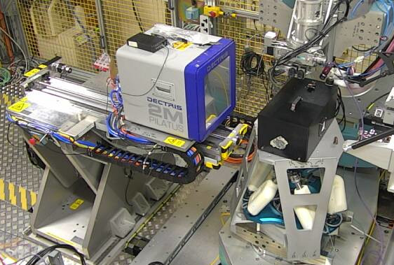 The chamber and P2M detector in GIWAXS position