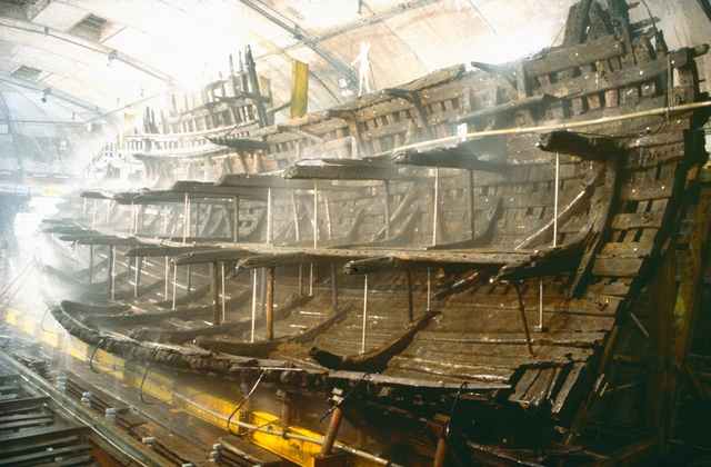 Geoff Hunt, a view of the Mary Rose hull