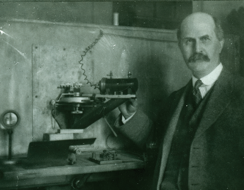 William Henry Bragg with the first spectrometer. Image courtesy of the Royal Institution