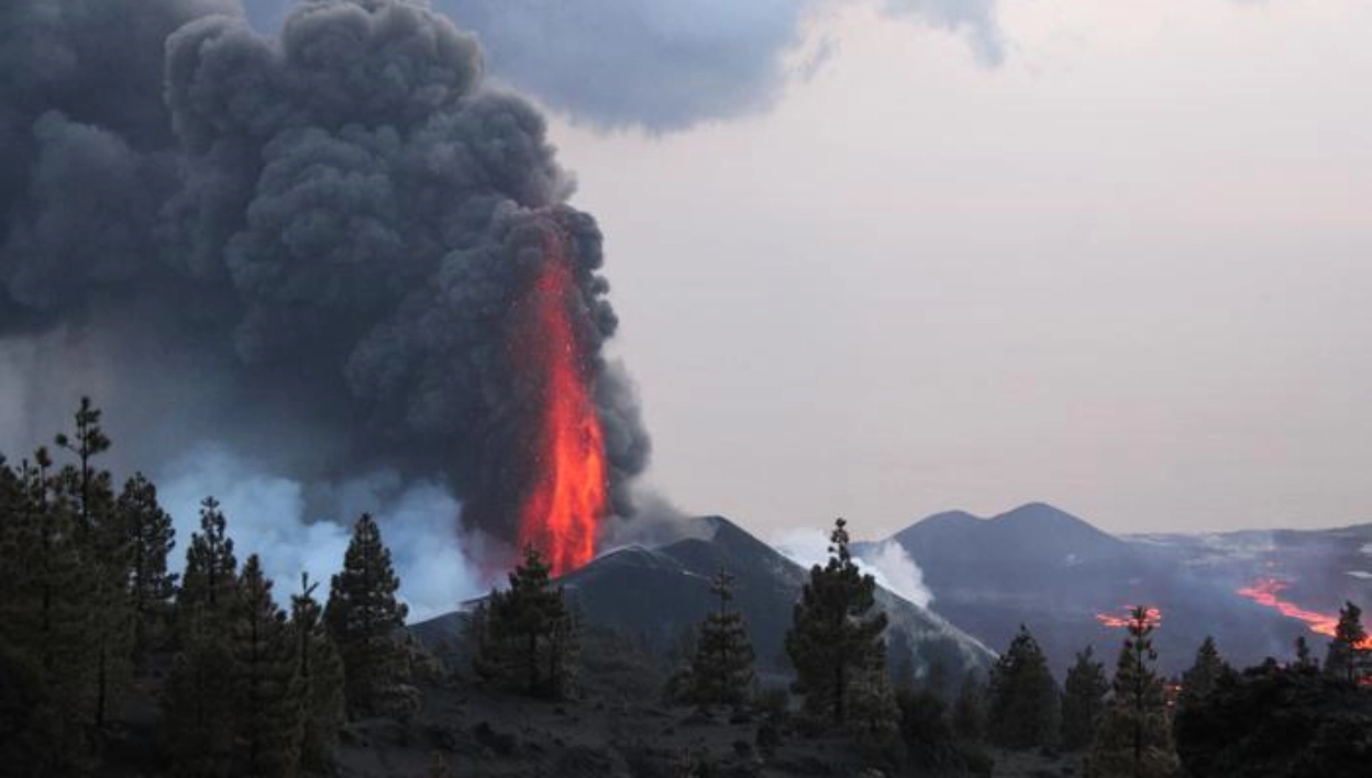 Magma superheating could improve eruption forecasts