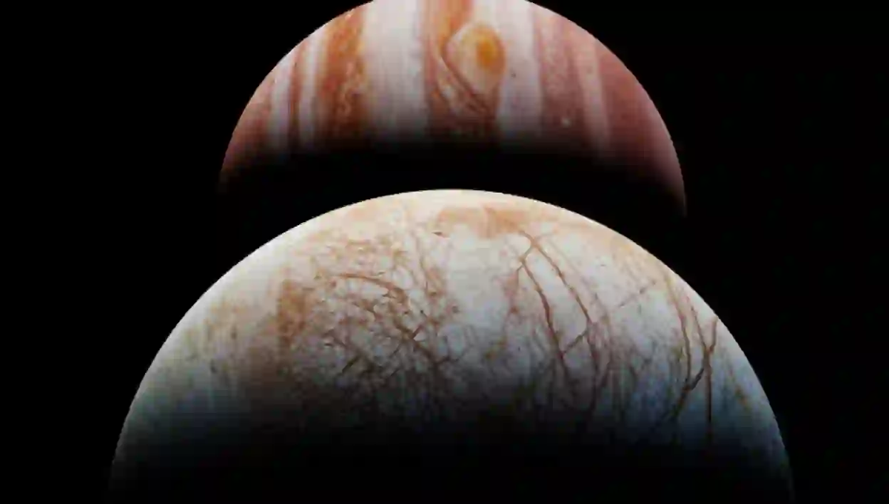 Diamond's 16,000th publication from the I11 beamline reveals frozen clues to hidden moon oceans