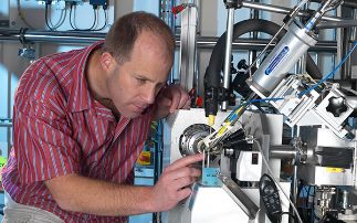 Massive fragment screen points way to new SARS-CoV-2 inhibitors   