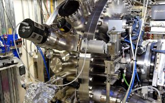 Filming magnetic motion in 3D on the I10 beamline