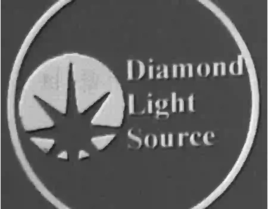 Diamond logo in differential phase contrast