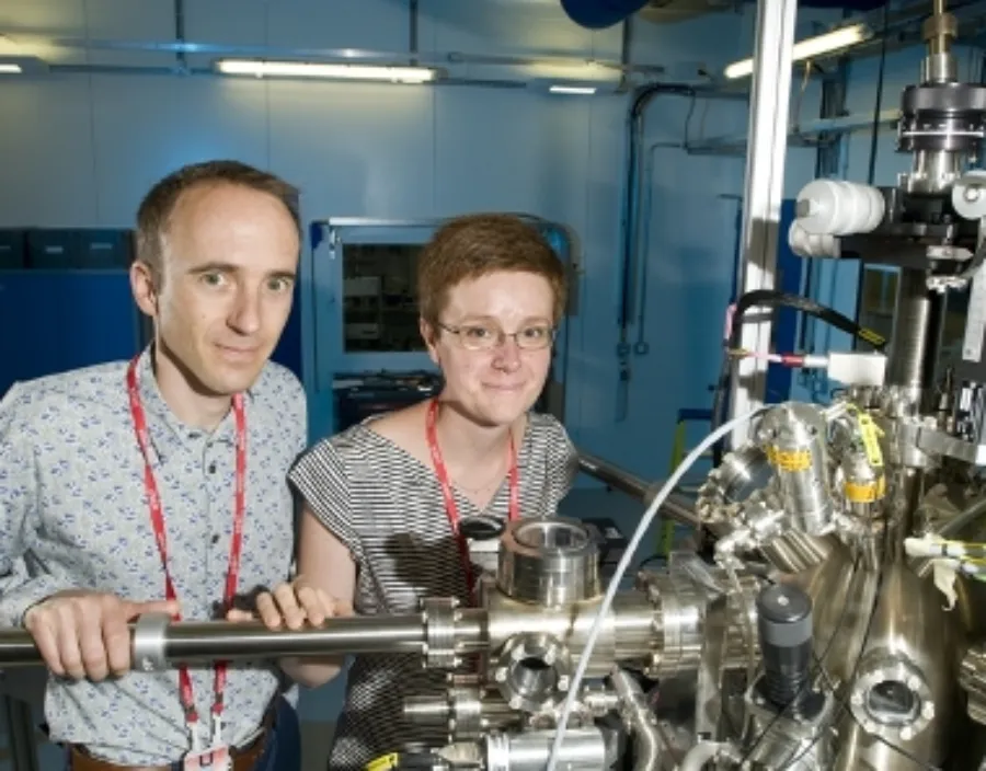 First users on I05, from the University of Geneva.