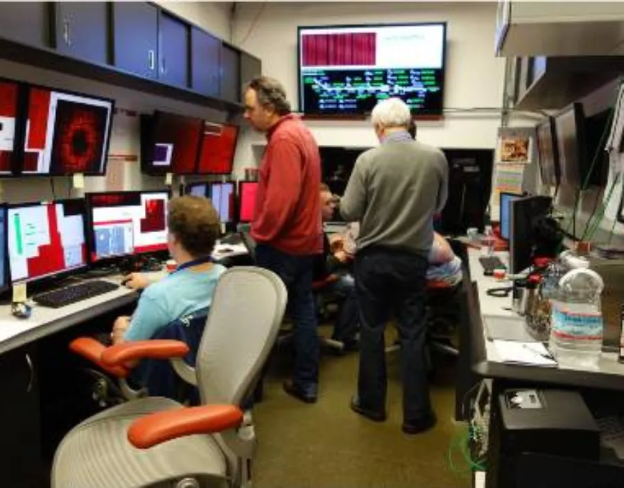 The Diamond/Oxford Group at the CXI beamline, LCLS, SLAC National Accelerator Laboratory, USA