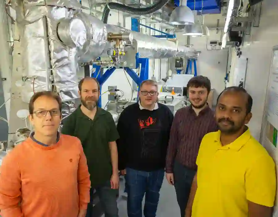 MIRIAM beamline team (L-R: Gianfelice Cinque, Mark Frogley, Hendrik Vondracek, Ben Nicholson and Vishnu Muruganandan)