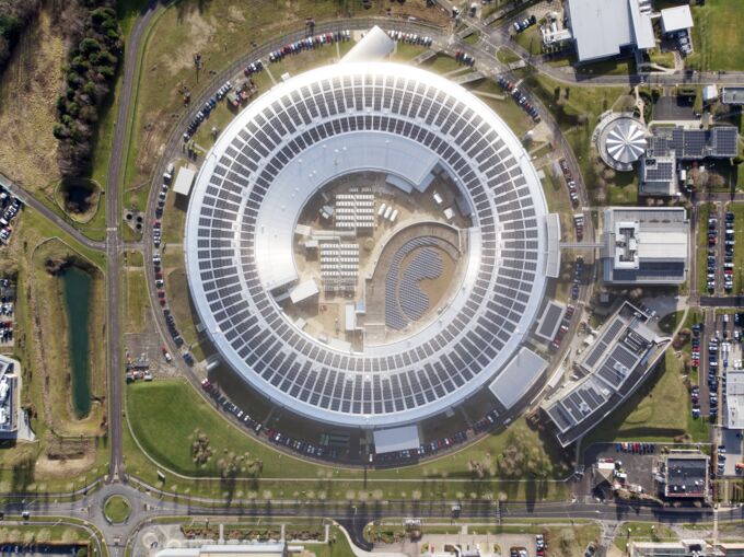 Image The installation of the panels is part of facility's continued commitment to improving its performance and minimising the synchrotron’s environmental footprint. 