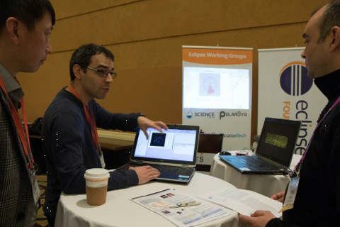 Figure 4: Diamond staff performing a demo of DAWN and its corresponding Eclipse project, DAWNSci, at the Eclipse Foundation booth at EclipseCon North America 2015.
