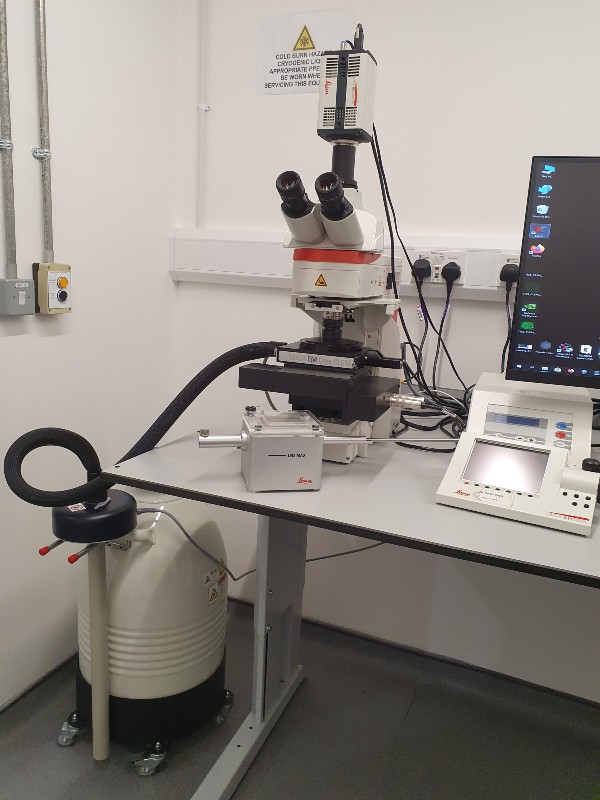 Image Cryo fluorescence microscope