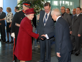 Her Majesty the Queen Officially opens Diamond Light Source