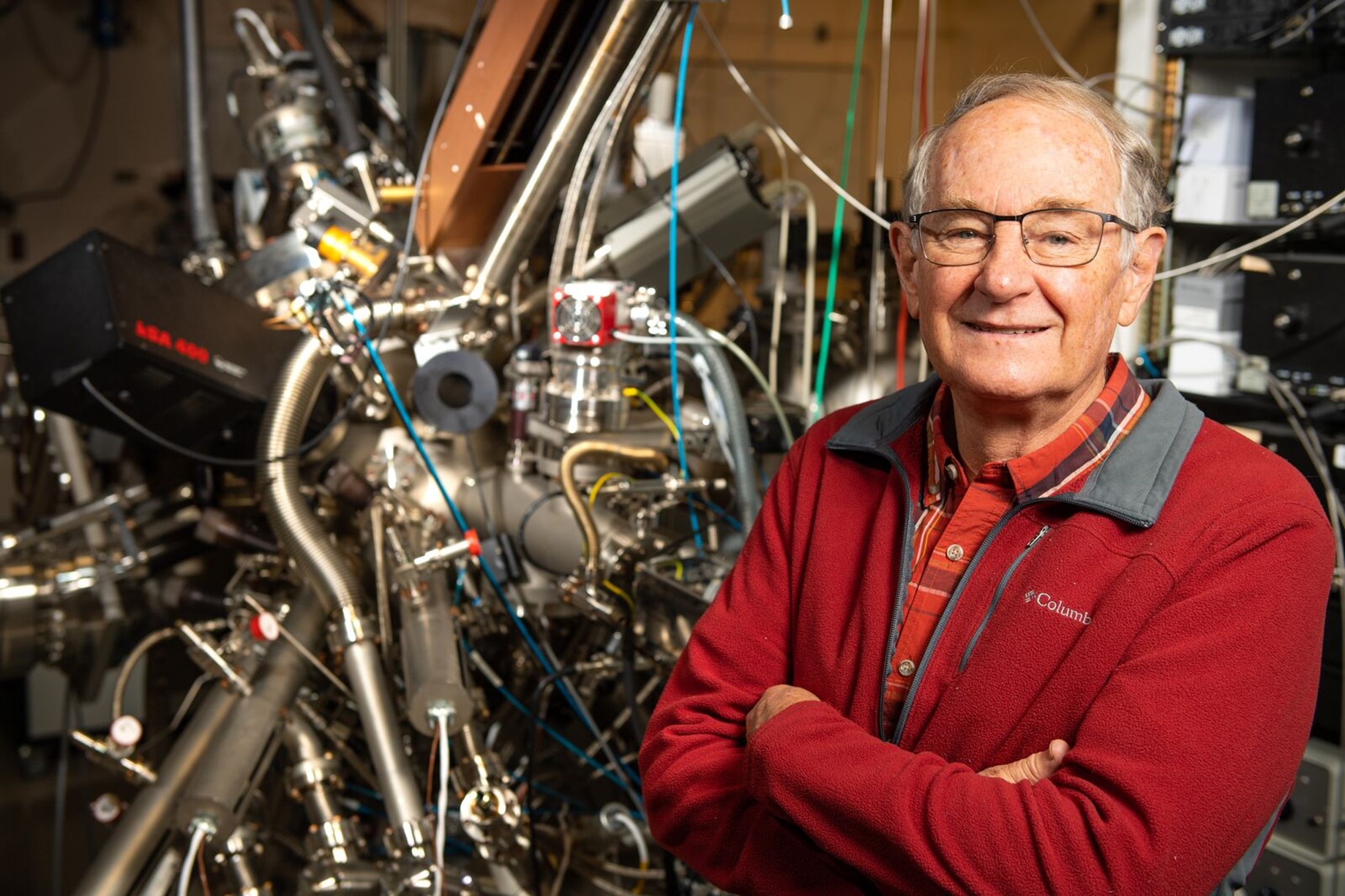 Materials Scientist Scott Chambers and his Pacific Northwest National Laboratory colleagues study the properties of semiconductor materials at atomic-level detail. (Photo by Andrea Starr | Pacific Northwest National Laboratory)
