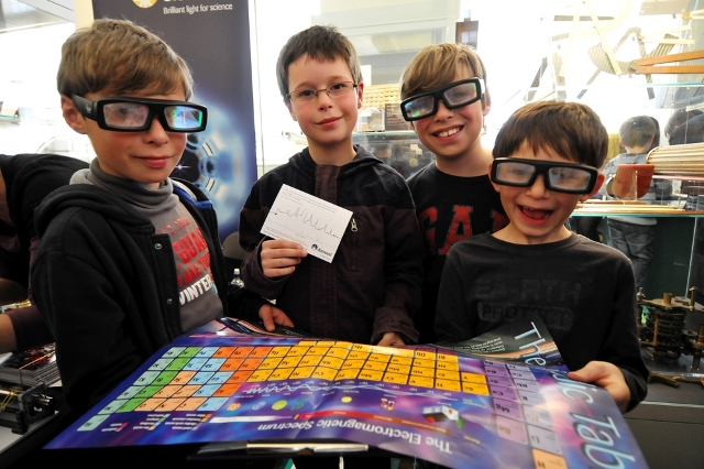 Young visitors learning about our 3D visualisation
