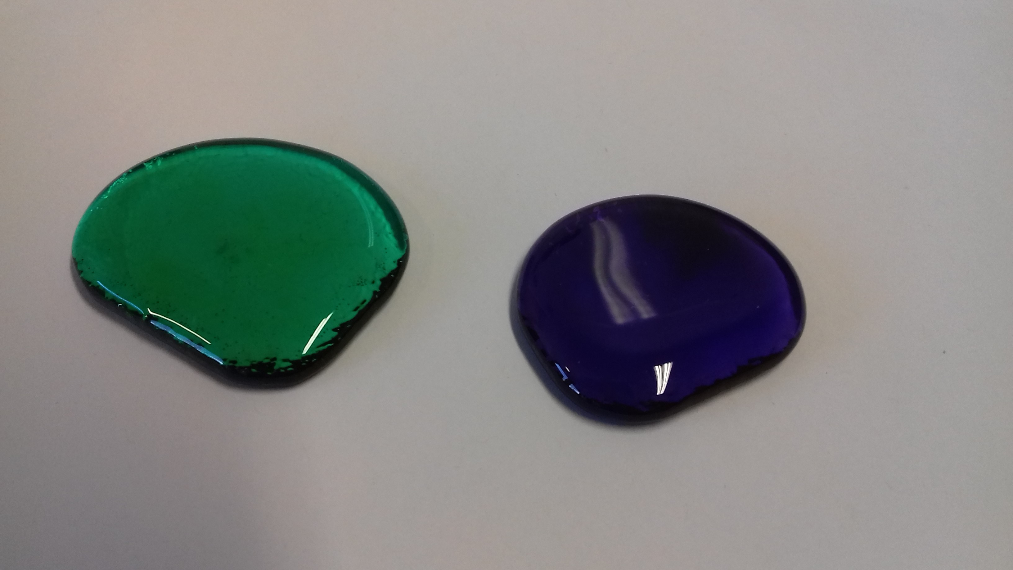 Fig. 1: Images of the copper (left) and cobalt (right) doped bioactive glasses. (Courtesy of Dr Richard Martin)
