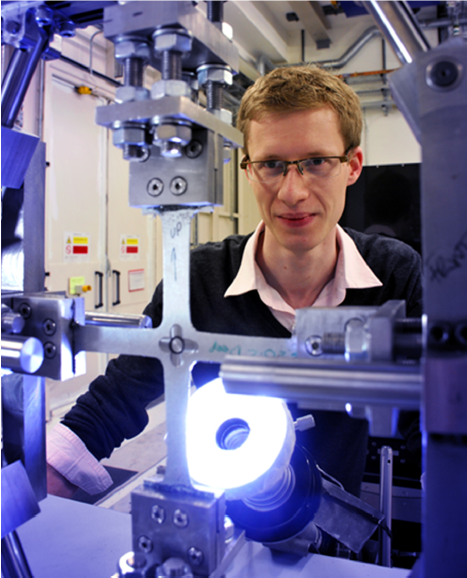 David Collins, Winner of the 2015 Infineum-Diamond prize for innovative automotive research using synchrotron light