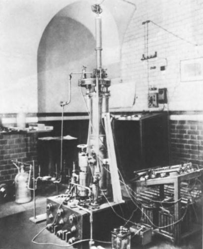 EM1 - the first commercially produced EM in Imperial College, London 1936