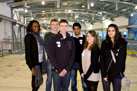 Particle Physics Masterclasses