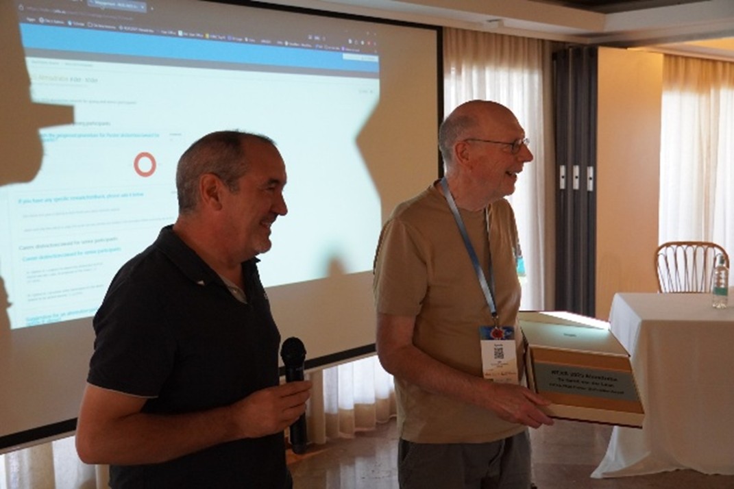 Dr Nicolas Jaouen announces the REXS 2025 Career Distinction Award on behalf of the International Scientific Committee and local organising committee, recognising Prof Gerrit van der Laan for his lifelong contributions to Resonant Elastic X-Ray Scattering.