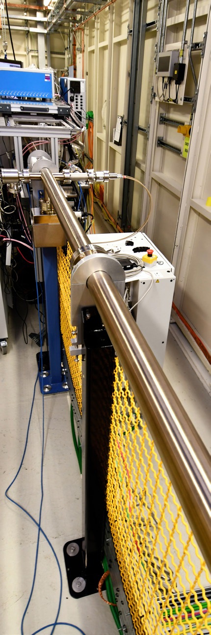 Figure 2: The newly extended end-station at B21 to improve the signal-to-noise ratio. 