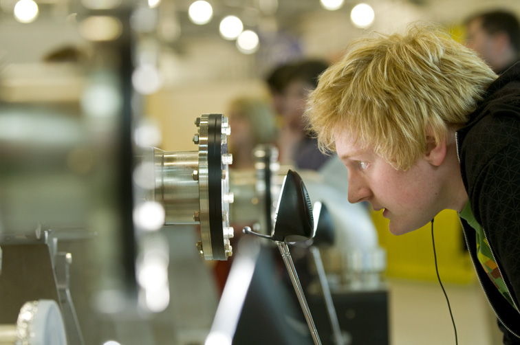 Diamond calls for public to have their say on the future of science