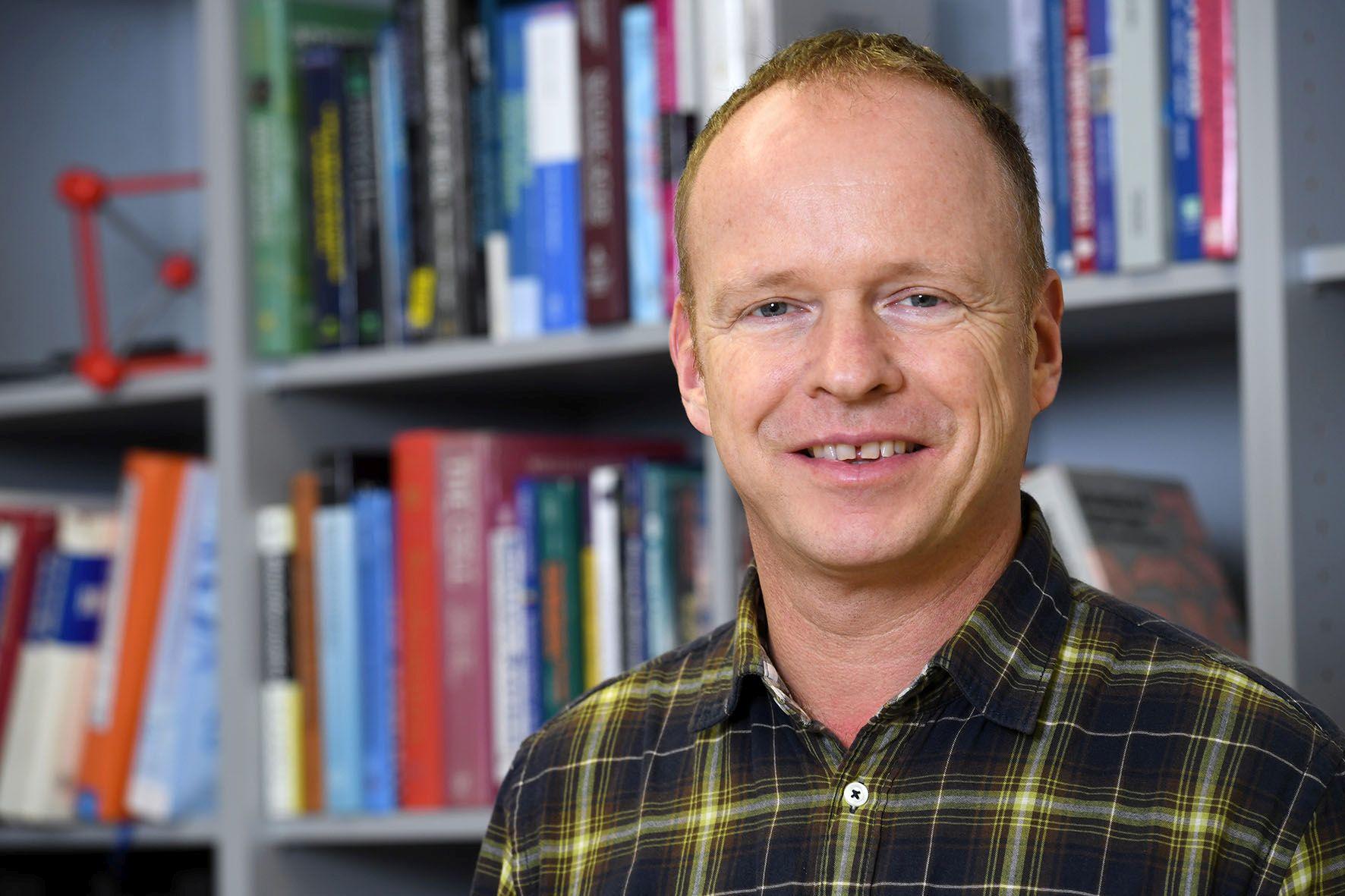 Professor Roland Netz of Freie Universität Berlin 