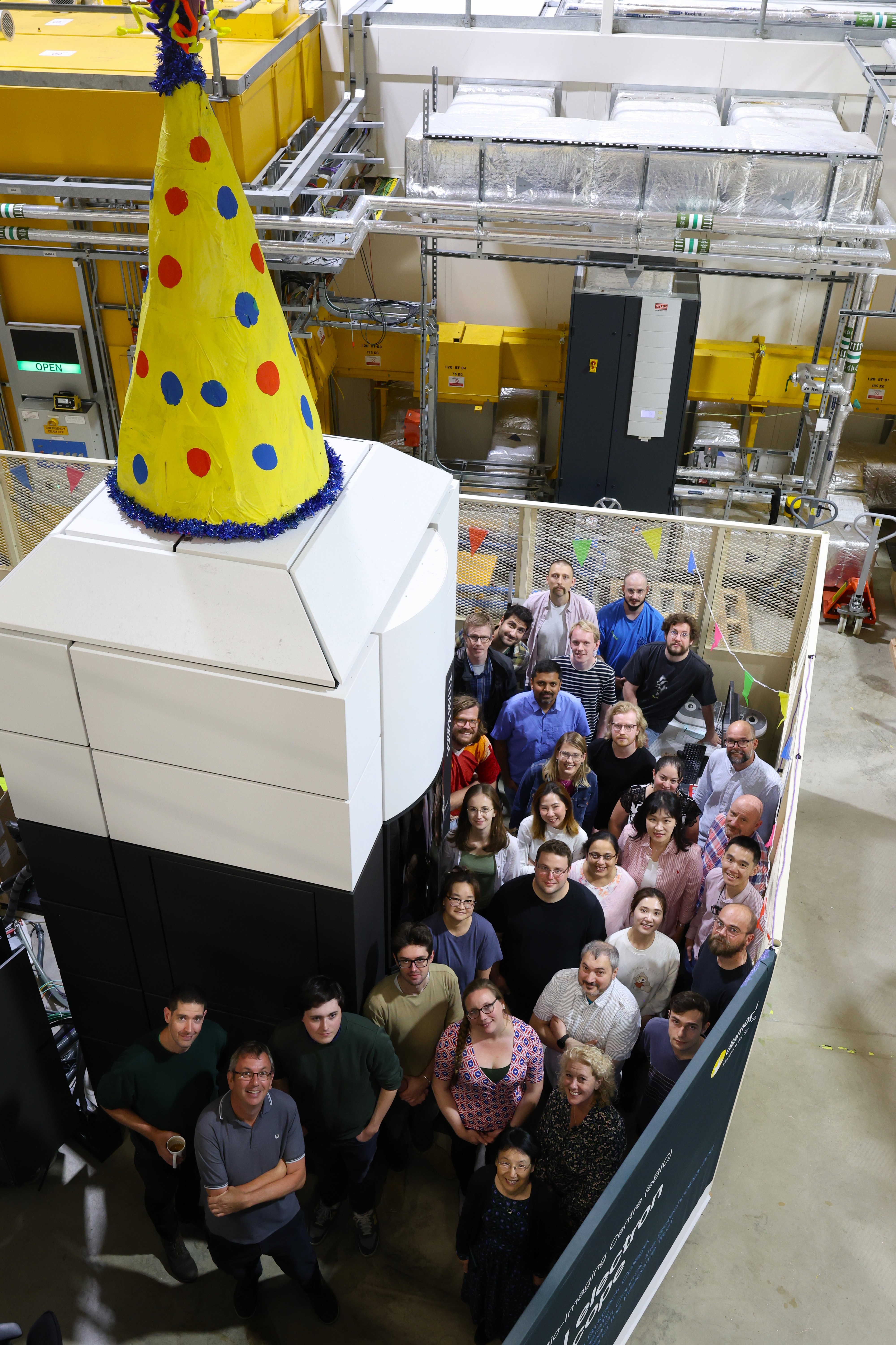 The eBIC team with Krios I