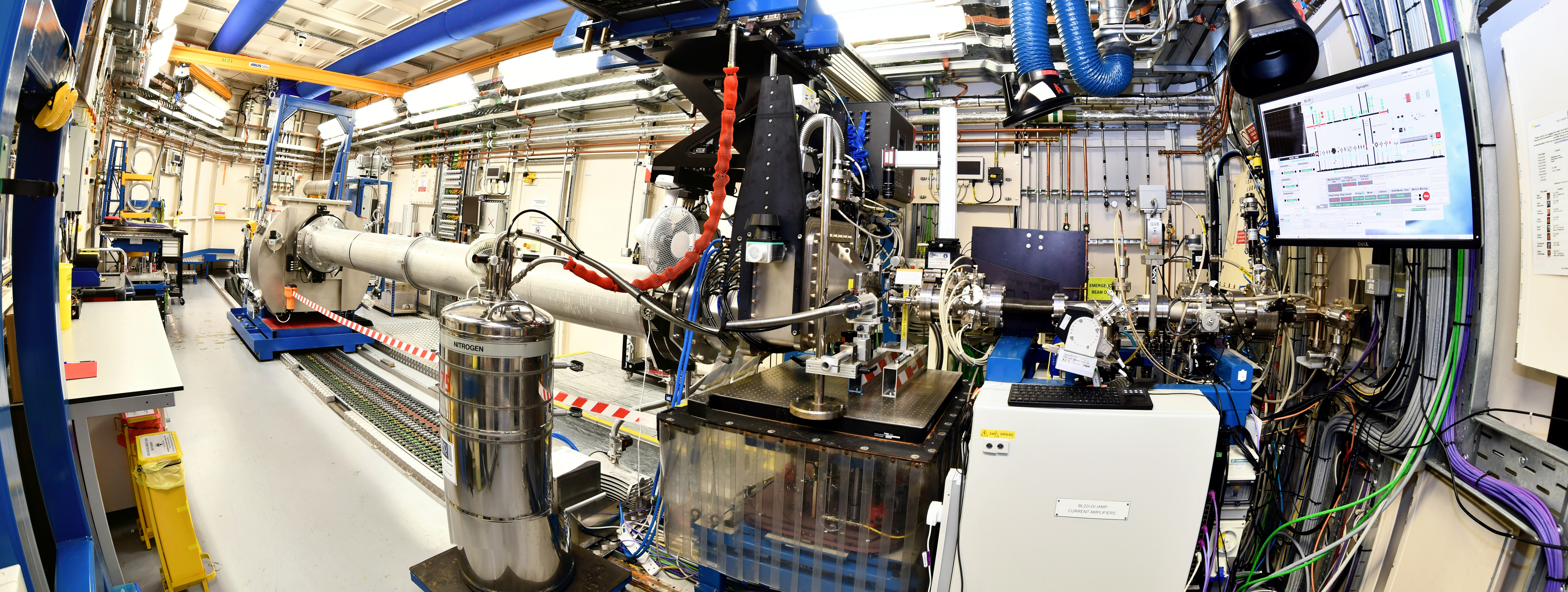The Experimental Hutch of Beamline I22 at Diamond Light Source. Copyright of Diamond Light Source Ltd.