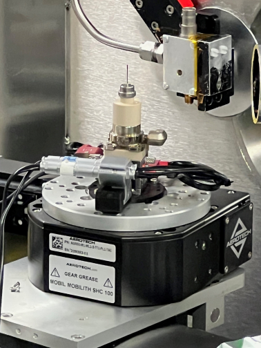 Tomography stage ideal for mounting capillaries, pins or pips. Pico motors allow complete 360 degree rotation. 