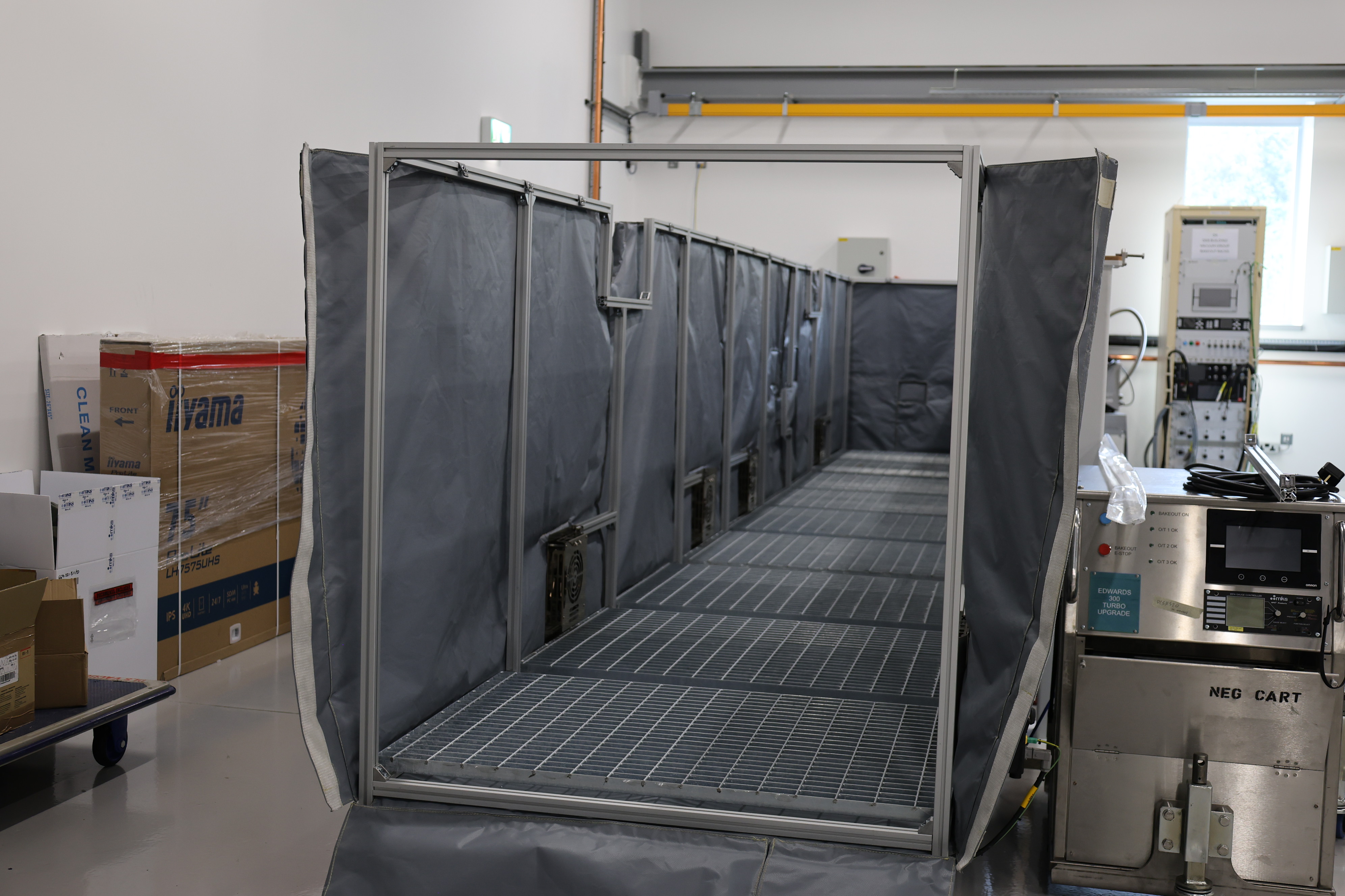 One of three 8 m long ovens located in the DEB, which will accommodate the entire assembled vacuum string