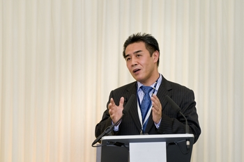 Professor So Iwata, from Imperial College London, speaking at the launch of the Membrane Protein Lab at Diamond